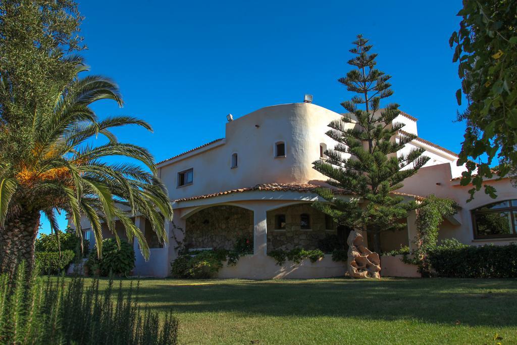 Hotel Micalosu Cannigione Buitenkant foto